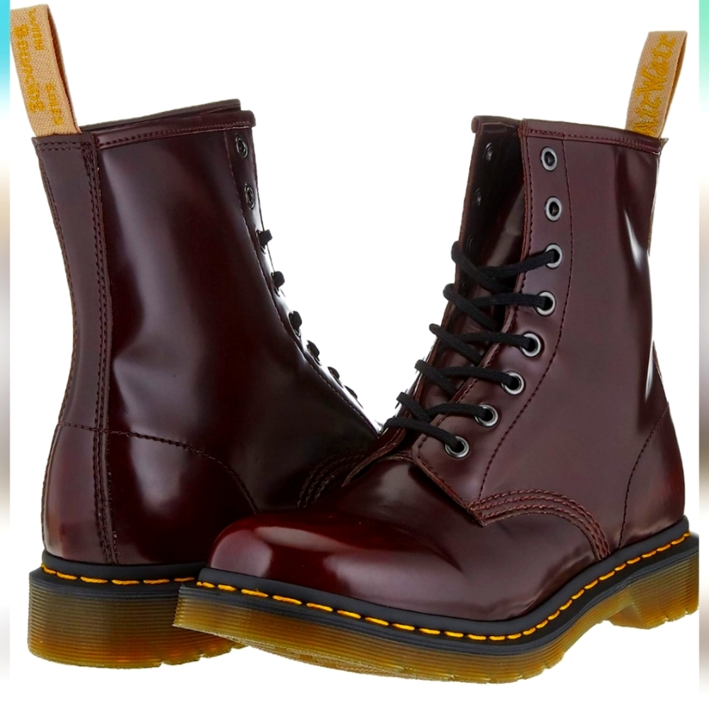 DocMartens 1460 8-eye boots cherry red
